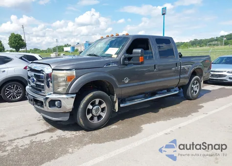2014 Ford F-250 Lariat z USA, uszkodzony, nr VIN 1FT7W2BT0EEA64923